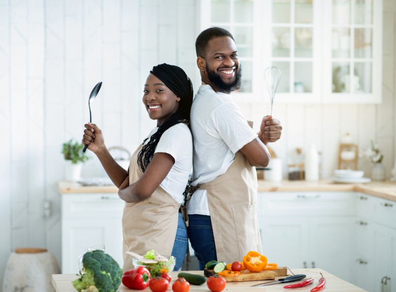 Tablier de cuisine : un équipement indispensable pour cuisiner !